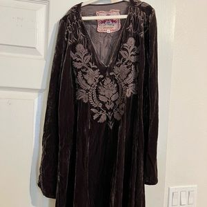 JW Los Angeles tunic